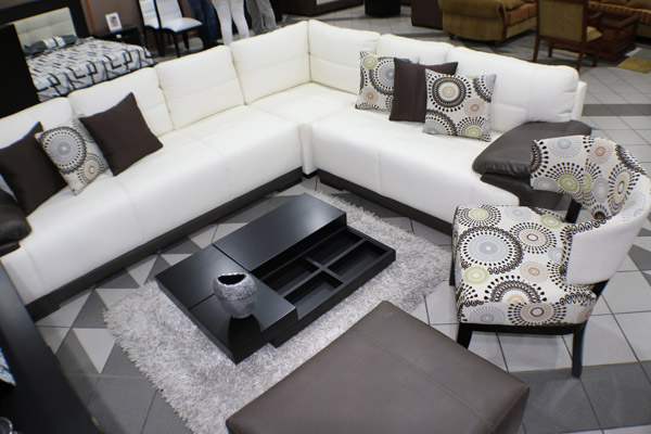 Continúa Gran Feria del mueble Cuenca | Piqueo | La Revista | EL ... Continúa Gran Feria del mueble Cuenca | Piqueo | La Revista | EL ...